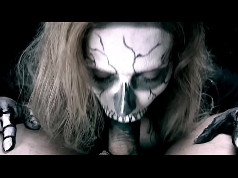 ❤️ Demona knabino suĉanta kokon per sia nigra buŝo kaj glutante kumon. ❤️❌ Malĉasuloj ĉe porno eo.image-kassir.ru ❌
